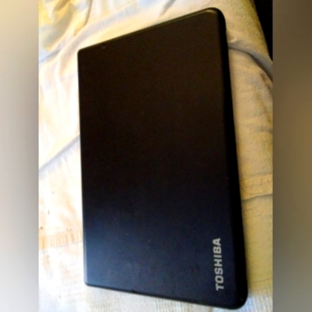 Toshiba satellite 15.6" HD display Black Laptop